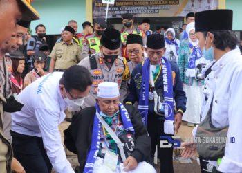 Kapolres Sukabumi Pimpin Langsung Pengamanan Keberangkatan Jemaah Haji Asal Sukabumi