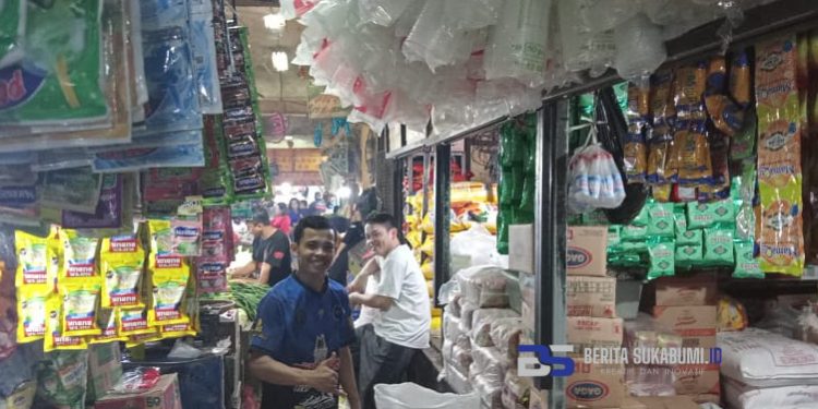 Sejumlah Pedagang di Pasar Cicurug Mengeluh, Jelang Idul Adha Harga Terigu Meroket