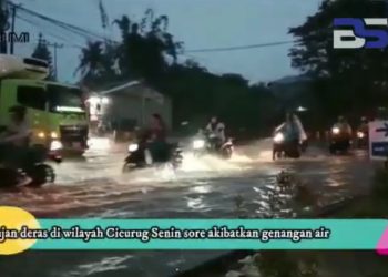 Ruas Jalan Nasional di Cicurug Sering Digenangi Air Jika Turun Hujan