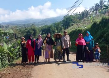 Ciptakan Lingkungan yang Bersih, Inilah yang Dilakukan Warga Desa Girijaya Setiap Hari Jum’at