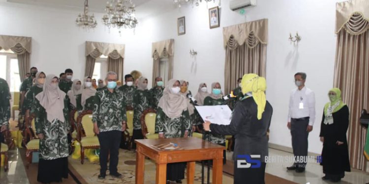 Cegah Osteoporosis, Perwatusi Tancap Gas Sosialisasikan Kesehatan Tulang di Sukabumi