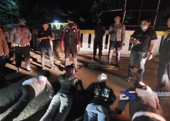 Mabuk di Pinggir Jalan, 4 Pemuda di Citepus di Sanksi Push Up oleh Polisi