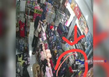 Woow!! Pencurian Handphone di Salah Satu Toko Baju di Cibadak Terekam Kamera CCTV