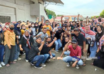 Ribuan Buruh dan Warga Demo PT Mulia Cemerlang Abadi, Ini Persoalannya!!