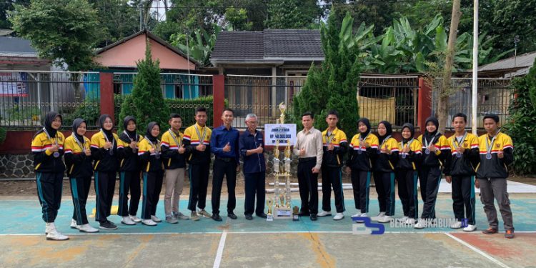 Luar Biasa!! Paskibra SMK Yapan Kembali Sabet Juara dalam Lomba LKBB