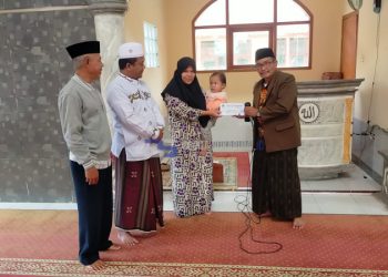 MUI Parakansalak Salurkan Bantuan Kepada Warga Asli Sukatani yang Terdampak Gempa di Cianjur