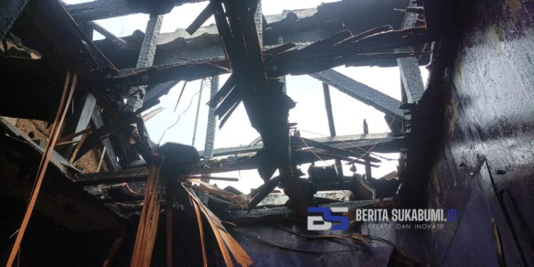 Tabung Elpiji Bocor, Dua Rumah di Cisaat Dilalap si Jago Merah