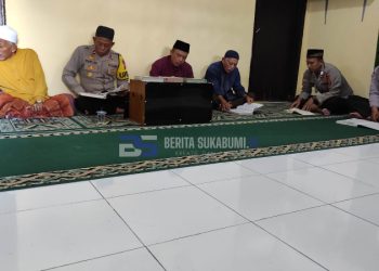Hari Ini!! Personel Polsek Cicurug Gelar Khatam Al-Quran di Masjid At-Taqwa