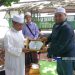 Sukses Menggelar Gebyar Maulid Nabi Muhammad SAW, Mama Rawasidkin Berikan Piagam Penghargaan Kepada Panitia