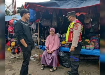 Di Penghujung Puasa, Pasar Minggu Parakansalak Dibuka, Polisi Lakukan Pengamanan