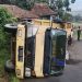 Tak Kuat Menanjak, Truk Colt Diesel Terguling di Tanjakan Cipari Cicurug