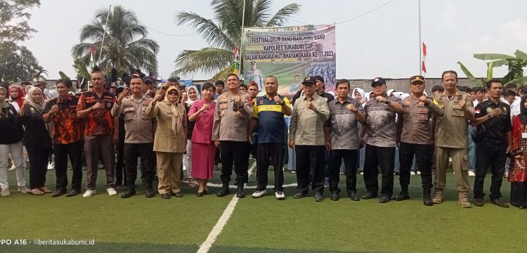 Ketua PDBI Kab. Sukabumi Hadiri Festival Drum Band Kapolres Sukabumi Cup di SMK Tunas Bhayangkara