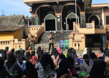 Bhabinkamtibmas Desa Nanggerang Adakan Kegiatan Pengisian Materi Mosba Tahun 2023 di Ponpes Al-Amin