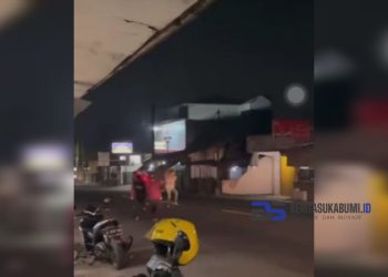 Beredar Sebuah Video Berdurasi 27 Detik Memperlihatkan Berandal Bermotor Membawa Celurit di Sukaraja
