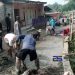 Warga Desa Girijaya Gotong Royong Perbaiki Jalan Rusak, Caleg Ferdy Ferdian Bantu Suplai Bahan Material