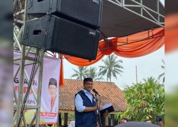 Anies Baswedan Terima Curhat Petani dan Dialog Bareng Mahasiswa di Sukabumi