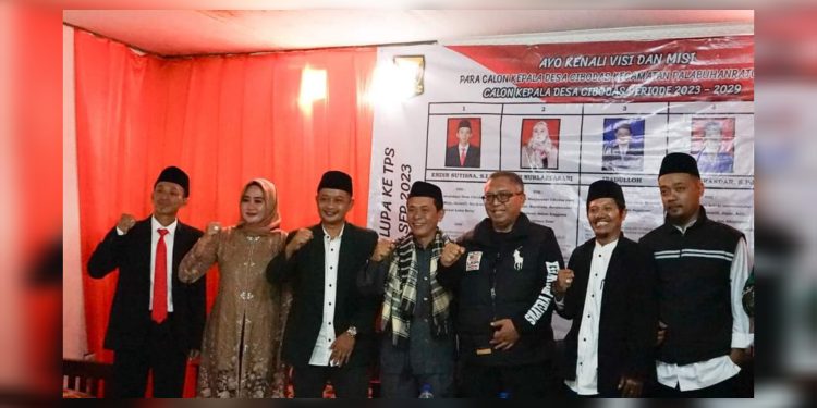 Bupati Sukabumi Monitoring Pilkades Serentak di Desa Cibodas Palabuhanratu