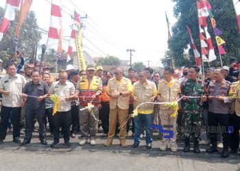 Bupati Sukabumi Meresmikan Jembatan Cicewol yang Menghubungkan Tiga Kecamatan di Sukabumi Utara