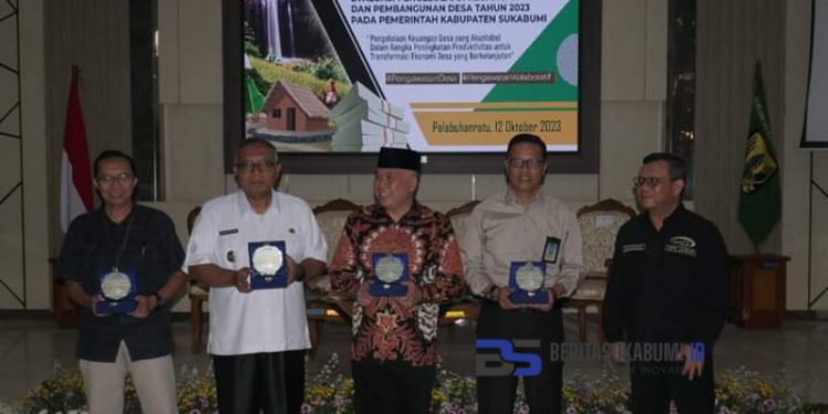 Heri Gunawan Hadiri Kegiatan Workshop Evaluasi Pengelolaan Keuangan dan Pembangunan Desa di Sukabumi 
