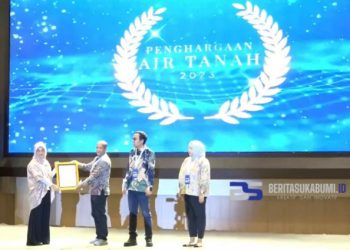 Hebat!! Aqua Sukabumi Raih Penghargaan Konservasi Air Tanah Terbaik