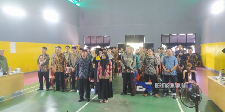 Hari Ini!! 112 Anggota KPPS Desa Caringin Dilantik