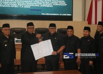 Rapat Paripurna DPRD, Bupati Sukabumi Apresiasi Kinerja Semua Pihak atas Diraihnya WTP Tahun 2023