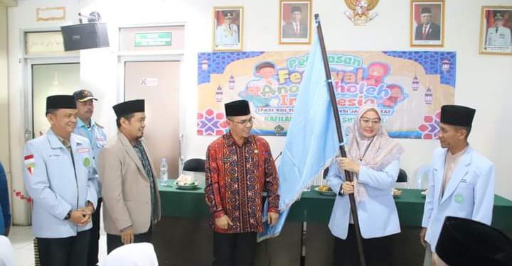 PLH Sekda Lepas Kafilah Kabupaten Sukabumi untuk Mengikuti Fasi XII Provinsi Jabar