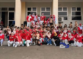 Tak Kalah Meriah, Mama-mama TK Pelita Pertiwi Turut Merayakan HUT RI ke 79