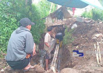 Saluran Pembuangan Air Limbah Rumah Tangga Rusak, Warga Kurang Kompak untuk Memperbaikinya, Padahal Kepentingan Umum!!