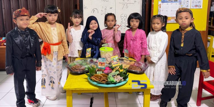Mieling Basa Indung Sadunya, TK Pelita Pertiwi Ajarkan Anak Didiknya untuk Melestarikan Budaya Sunda