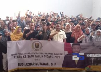 Reses Kesatu di Desa Purabaya dan Neglasari, Ketua DPRD Kab. Sukabumi Menyampaikan Informasi dan Serap Aspirasi