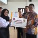 Serah Terima Beasiswa Bupati 2025, Asep Japar: Manfaatkan Amanah Ini untuk Kebaikan Dimasa Depan