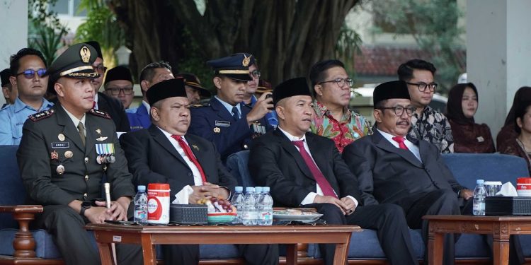 Ketua DPRD Kab. Sukabumi Hadiri Peringatan HUT Bhayangkara ke-79