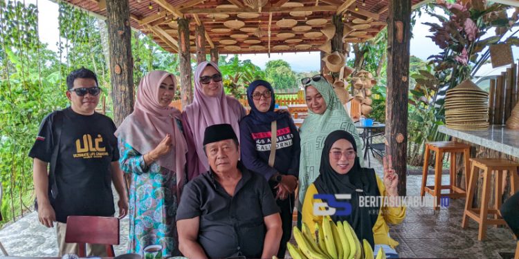 Penyanyi Legendaris Mansyur S, Berkunjung ke Resto Hegar Alam Cicurug