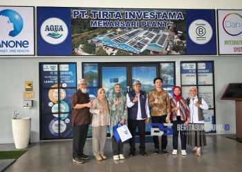 BPKN Tinjau Pabrik AQUA Mekarsari, Pastikan Transparansi Sumber Air dan Pengelolaan Sesuai Regulasi