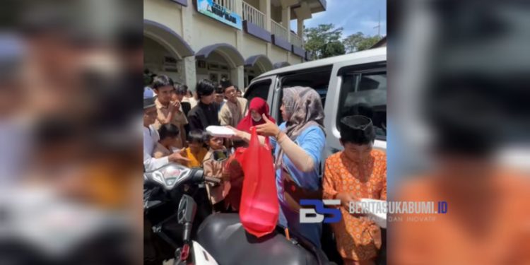 Jumat Berkah!! SPPG Leti Tenjoayu 02 Rutin Berbagi Makanan Kepada Jemaah Masjid
