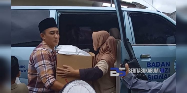 Lagi!! SPPG Leti Tenjoayu 02 Bagikan Nasi Box Secara Gratis ke Jemaah Masjid di Cicurug