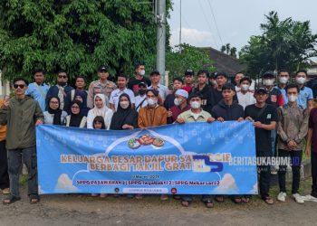 Jelang Buka Puasa!! Keluarga Besar Dapur Sawargie Berbagi Takjil di Cicurug