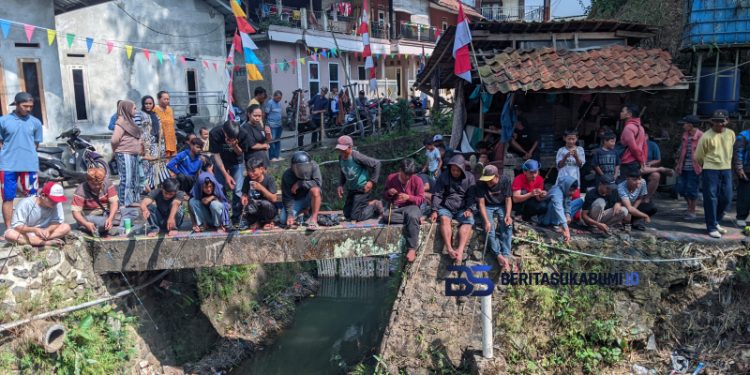 Sambut HUT RI ke-81, Warga Kampung Sasak Dua RT 03/03 Gelar Lomba Mancing Ikan Mas di Bendungan Sungai Jembatan