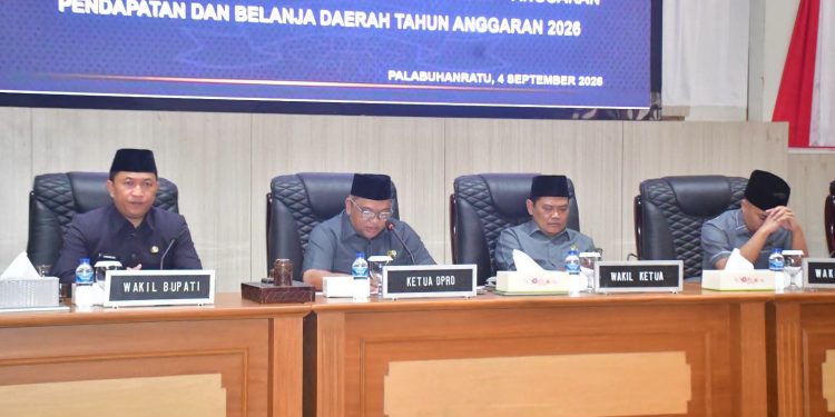 Fraksi DPRD Sukabumi Sampaikan Pandangan Umum atas Raperda Perubahan APBD 2026