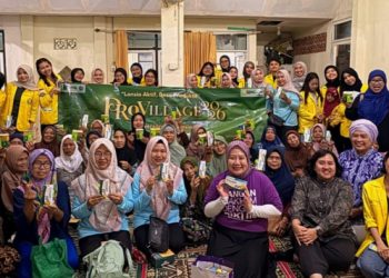 Gandeng Yayasan Alzheimer Indonesia, Mahasiswa UI Edukasi Lansia di Desa Rawapanjang Kenali Cegah Alzheimer