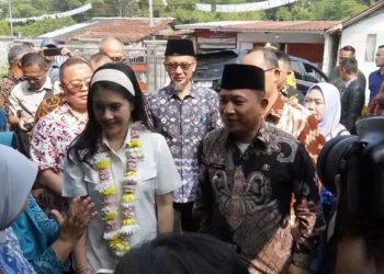 Wabup Andreas Dampingi Wamen BKKBN, Desa Gede Pangrango Dijadikan Contoh Penanggulangan Stunting