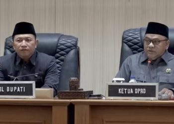 Pemkab Sukabumi Sampaikan Strategi Penataan Perangkat Daerah dalam Rapat Paripurna DPRD