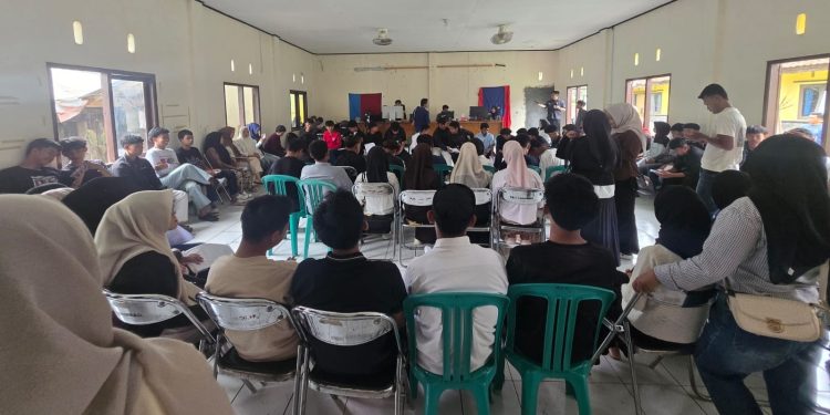 Jemput Bola Adminduk di Ciambar, Sinergi UPTD Dukcapil dan Pemerintah Kecamatan Permudah Warga Miliki Dokumen Kependudukan